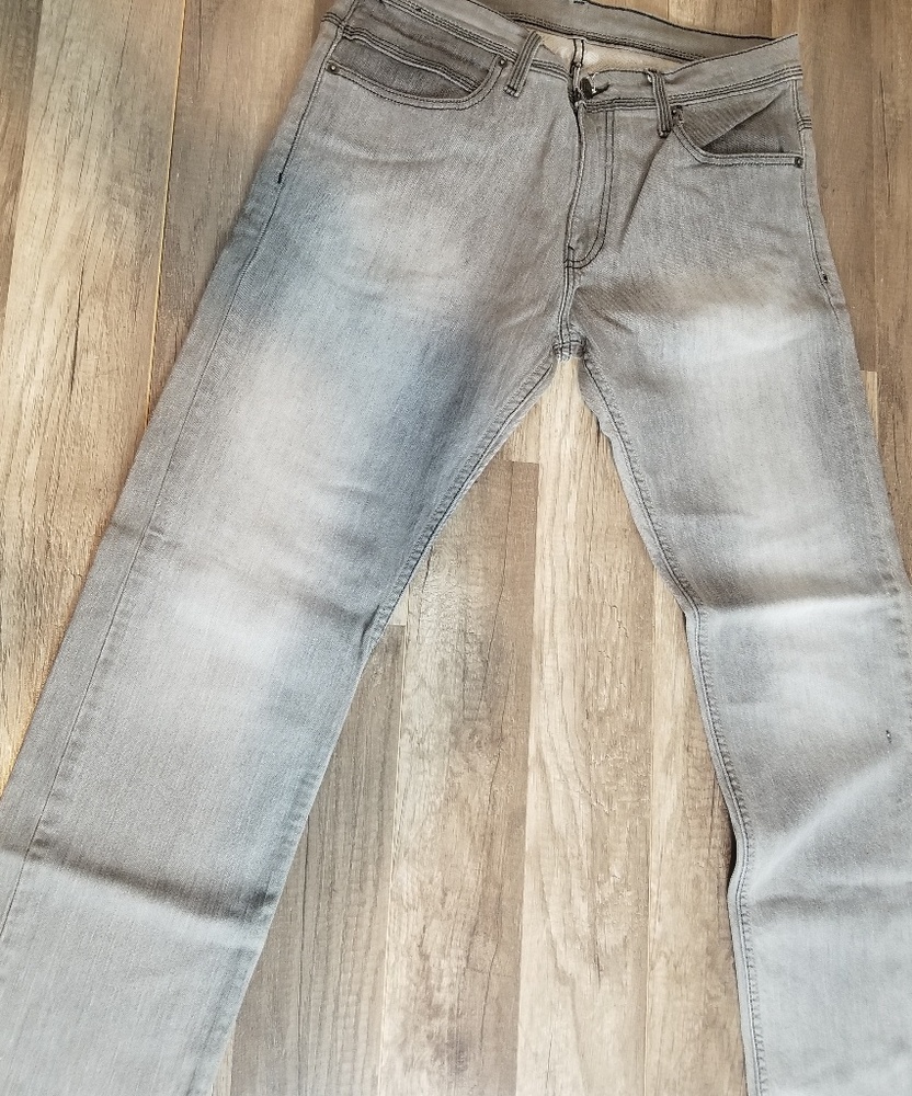 Jeans - Picture 4 of 5
